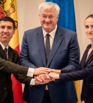 У Чернівцях розпочалася зустріч глав МЗС України, Молдови та Румунії