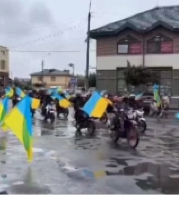 Віддав життя за Україну, не побачивши народження доньок: Камінь-Каширщина попрощалася з полеглим прикордонником Віддав життя за Україну, не побачивши народження доньок: Камінь-Каширщина попрощалася з полеглим прикордонником