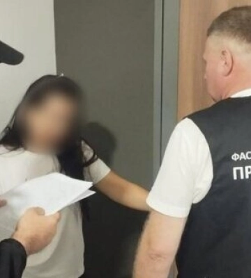 Привласнила понад 1,8 млн грн внесків для ЗСУ: Повідомлено про підозру заступниці директора благодійної організації на Київщині, -&amp;hellip;