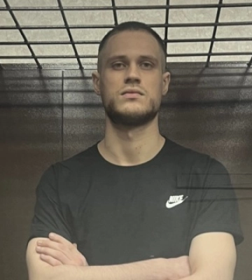 У Росії військовополоненого бійця «Азову» засудили до 21 року позбавлення волі