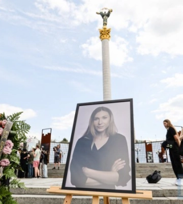У Києві провели в останню путь журналістку Вікторію Рощину