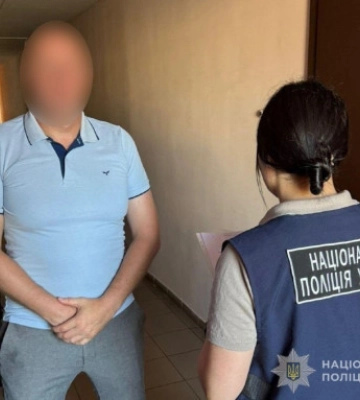 На Сумщині викрили посадовця та бізнесмена на розкраданні 1,4 млн грн із будівництва фортифікацій На Сумщині викрили посадовця та бізнесмена на розкраданні 1,4 млн грн із будівництва фортифікацій