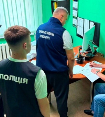 Директор і медсестра лікарні "заробили" на "мертвих душах" мільйон Директор і медсестра лікарні "заробили" на "мертвих душах" мільйон