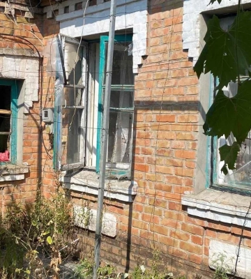 Четверо поранених та нові руйнування: Дніпропетровщина пережила понад 40 атак