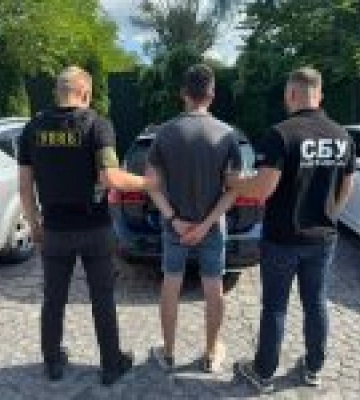 Прикордонника на Закарпатті затримали під час отримання хабаря