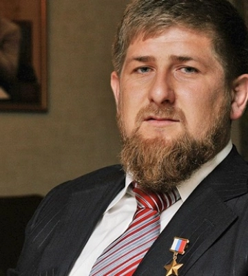 Семья Кадырова сама вручила себе более 80 наград