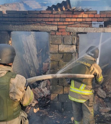 Уранці росіяни завдали ракетного удару по Дніпру, є поранені
