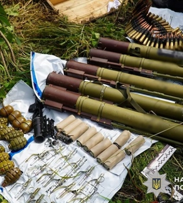 На Тернопільщині викрили масштабний збут зброї і психотропів