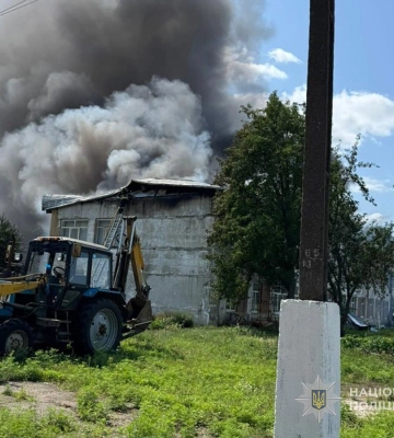 Поліцейські показали наслідки ворожих влучань на Сумщині 