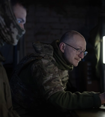 Люди, звери и птицы. Битва за Харьков глазами актера и военного Богдана Синявского