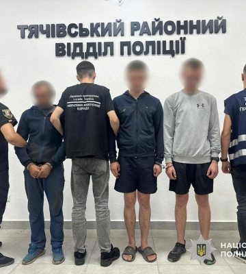 На Закарпатті викрито чергову злочинну схему переправлення ухилянтів через кордон