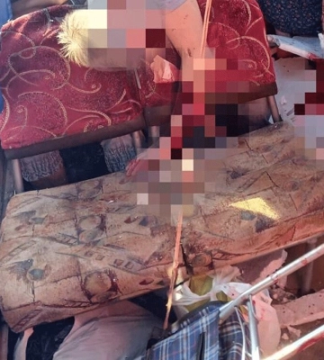 У Херсоні війська рф вдарили з дрону по автобусу, є жертви і багато поранених