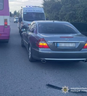 У  Пустомитах жінка наїхала на жінку. Майже ровесниці