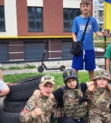 Ковельські школярі передали захисникам чотири дрони та продовжують збір на п’ятий
