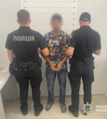 В  Ужгороді нетверезий рецидивіст викрав велосипед у 11-річного хлопчика, але далеко не заїхав