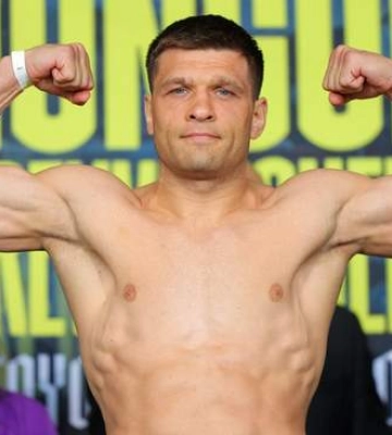Не Усик: відомий боксер може дебютувати в українському футболі
