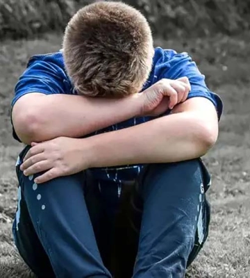 20-річного та 15-річного хлопців підозрюють у зґвалтуванні 14-річного на Харківщині