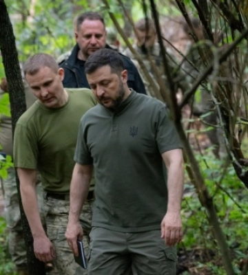 Зеленський відвідав Вовчанський напрямок: Тут фіксують найманців з Китаю, країн Африки та Азії