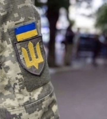 У Миколаєві чоловік під час перевірки документів побив військового ТЦК
