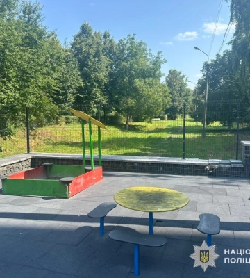 Вчинив стрілянину з пневмату біля дитячого майданчика - у Тернополі поліція викрила підлітка