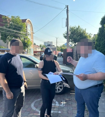 Керівництво Держпродспоживслужби Вінницької області викрили на оборудках зі службовим житлом