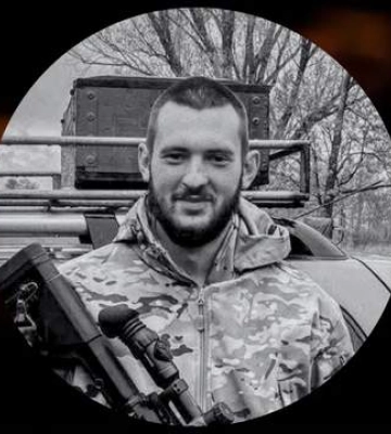 &quot;Завжди йшов туди, де найважче&quot;: на війні загинув 21-річний снайпер із Бучі Данило Пархоменко