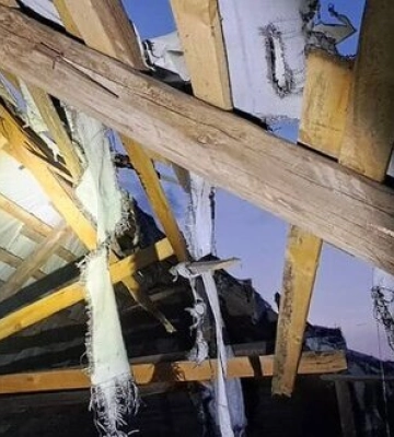 Рашисти вдарили дронами по Синельниковому: є руйнування на підприємстві, пошкоджено цивільну інфраструктуру. ФОТОрепортаж