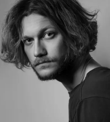 Актор Костянтин Темляк потрапив у скандал: колишня дівчина звинуватила його у насильстві та домаганнях