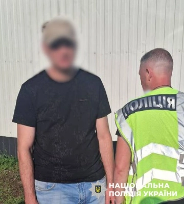 У Києві затримано дебошира, який серйозно травмував чоловіка ударом у скроню