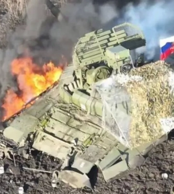 Командование РФ массово перебрасывает живую силу и тяжелую технику в Запорожскую область. ВИДЕО