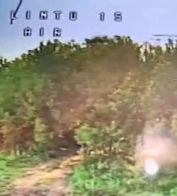 Прикордонники атакували три ворожі автівки під Вовчанськом на Харківщині. ВIДЕО