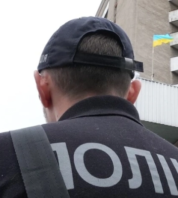 Затримали пʼяного військового з ножем: поліція спростувала інформацію про захоплення заручників у Львові