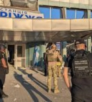 Двома керованими авіабомбами росіяни вбили у Запоріжжі щонайменше 14 людей