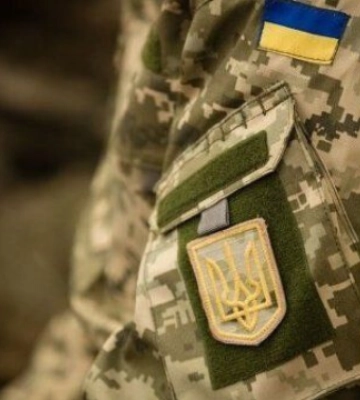 Суд у Рівному визнав покійного військовика батьком дитини