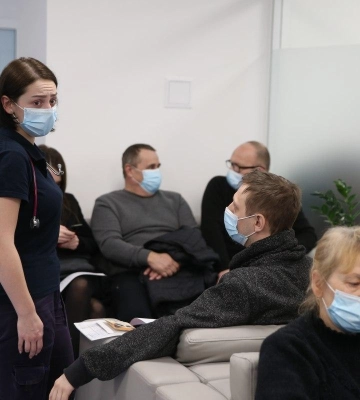 В Киеве растет заболеваемость COVID-19: людей призывают снова носить маски