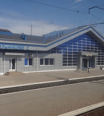 Пошкодження через обстріл: поїзди до кінця доби не зупинятимуться в Синельниковому-2