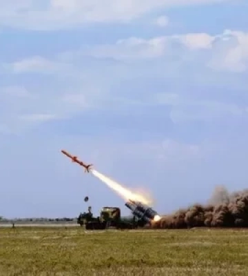 Під час однієї з атак на Миколаїв, росіяни застосували нову крилату ракету, схожу на українську