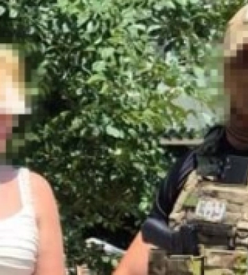СБУ на Рівненщині затримала агентку ГРУ РФ, яка збирала координати для удару по Запоріжжю