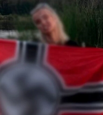 Працівниця Святошинського суду підозрюється у поширенні нацистської символіки