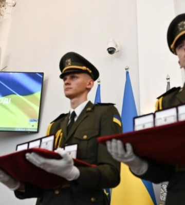 Президент України посмертно нагородив 13 полеглих Героїв Львівщини