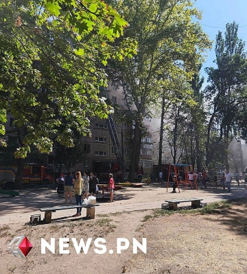У Миколаєві горіла квартира на проспекті Миру — вогнеборці під час гасіння виявили тіло чоловіка