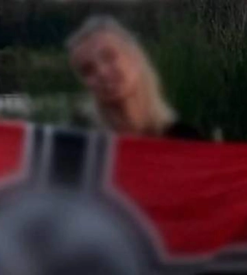 Секретарь суда Киева щеголяла нацистским флагом в соцсетях: за дело взялась полиция