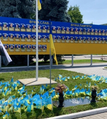 На Одещині розмалювали меморіал пам’яті