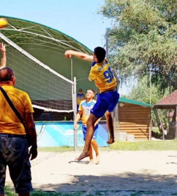 В Ізмаїлі відбувся турнір «Volley Fest-2025», який зібрав чоловічі команди міської федерації волейболу