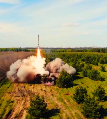 Щонайменше 12 іноземних добровольців загинули внаслідок ракетного удару по тренувальному табору в Україні