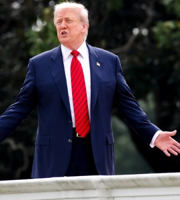 Європа вимагає у Трампа захищати інтереси України на Алясці, поки Росія готується до нових наступальних дій. Акценти світових ЗМІ 12 серпня