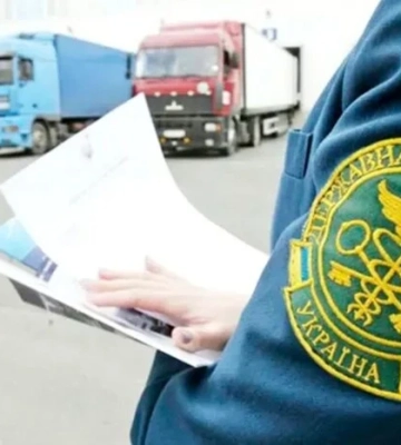 Митниця заявляє про новий рекорд «безвізу» за липень