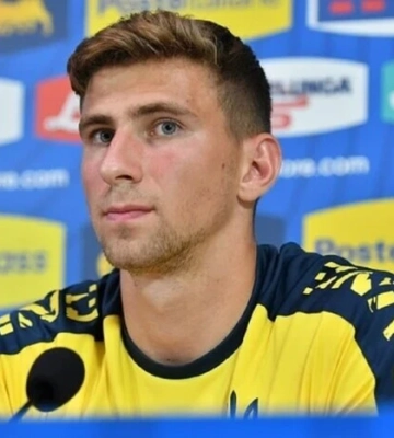 Забарний офіційно перейшов до «ПСЖ». Що відомо про трансфер