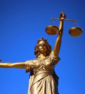 Брат працівника патрульної поліції погрожував вбивством журналісту на Львівщині: його засудили до року позбавлення волі