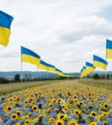 Назар Томашевський навіки повертається додому: деталі зустрічі кортежу в Острозі й похорону в Могилянах
